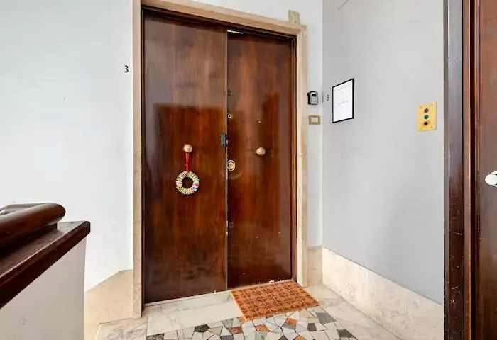 Victoira's Appartament In Apartment